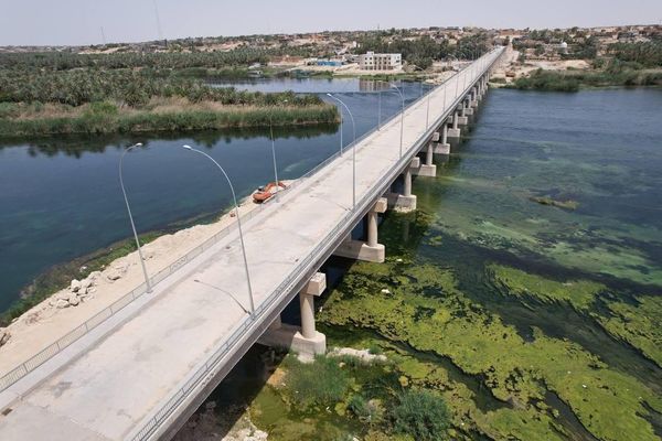 وزارة الإعمــــار :  إنجاز (75)% من مشروع جسر حديثة الكونكريتي ومقترباته